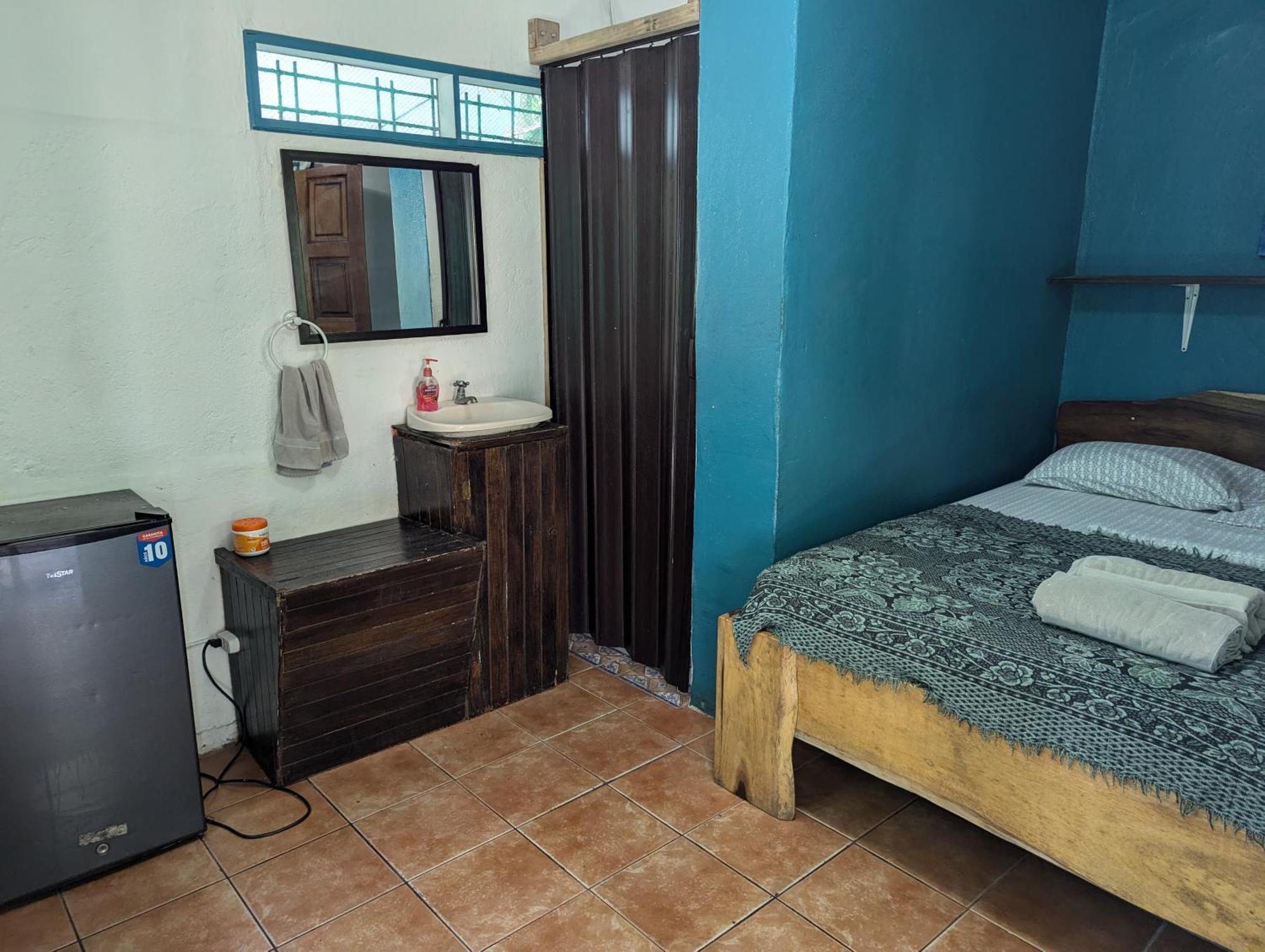 Tasty Dayz Hostel Puerto Viejo de Talamanca Eksteriør bilde