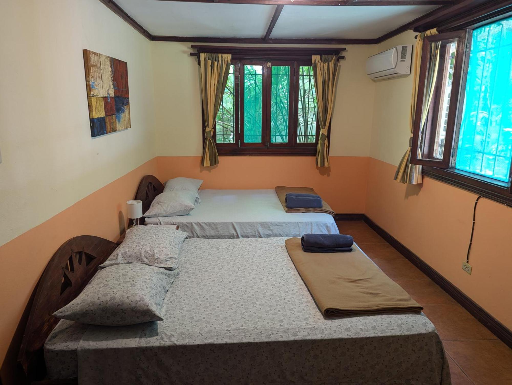 Tasty Dayz Hostel Puerto Viejo de Talamanca Eksteriør bilde