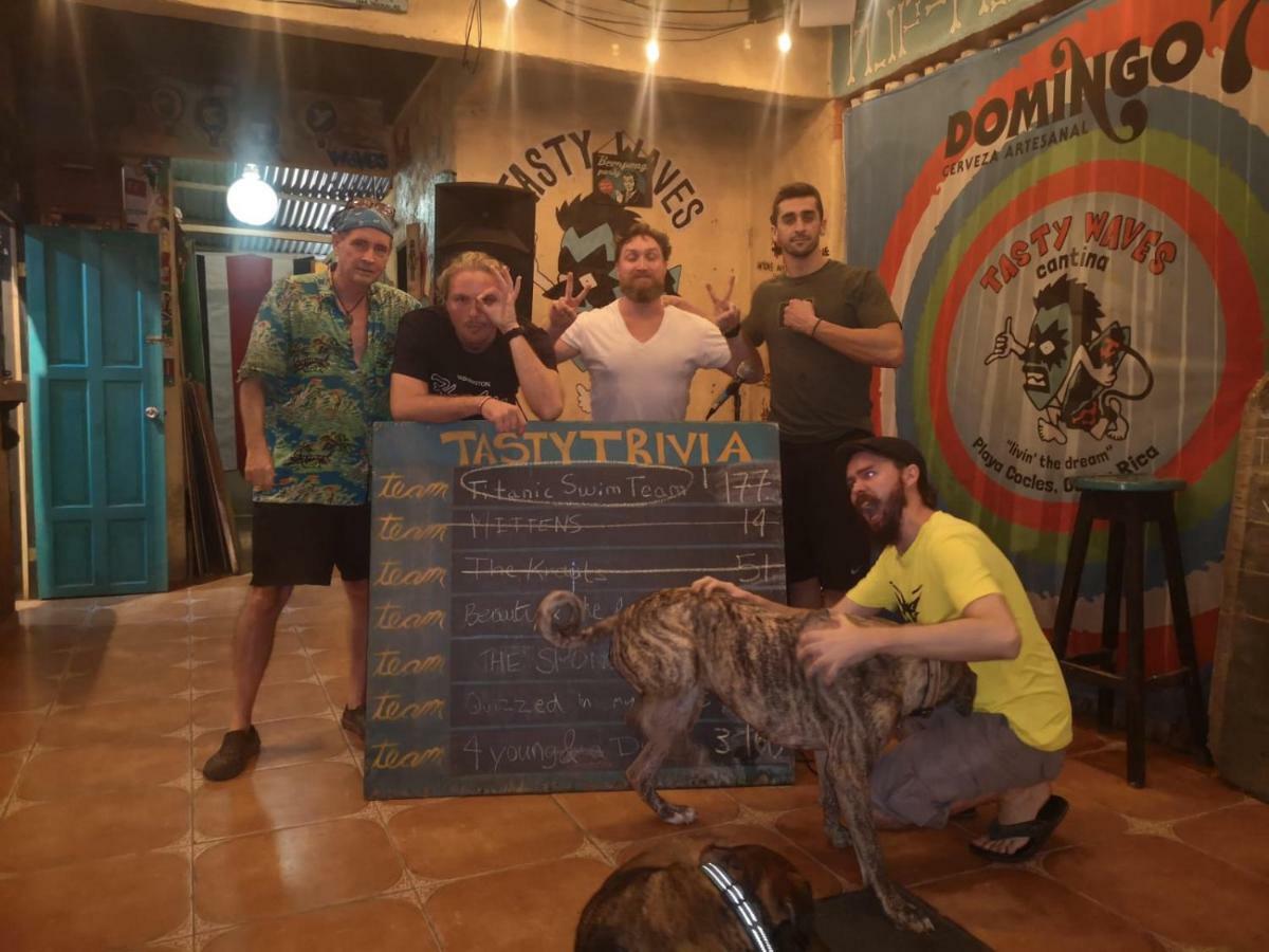 Tasty Dayz Hostel Puerto Viejo de Talamanca Eksteriør bilde